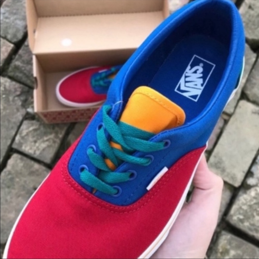 Multiple colors converse! Never use